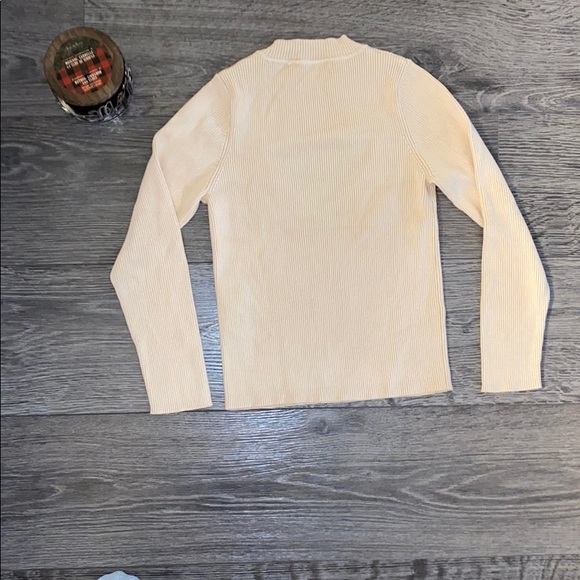 Zara sweater - Picture 2 of 4